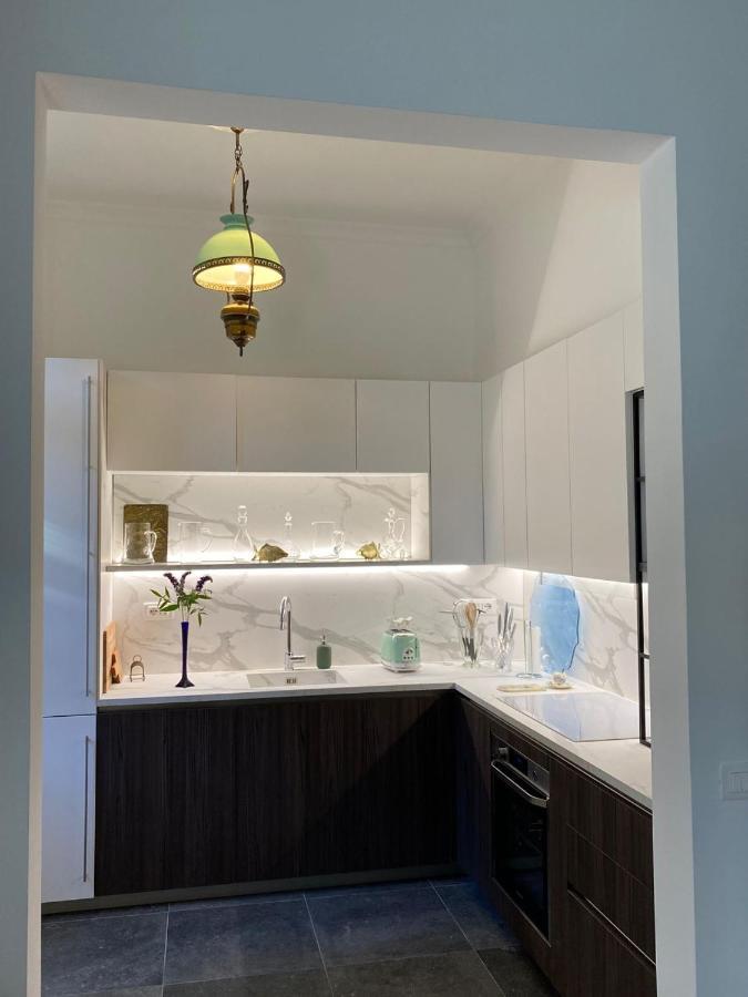 Charming Apt In San Frediano Apartment Florence Ngoại thất bức ảnh