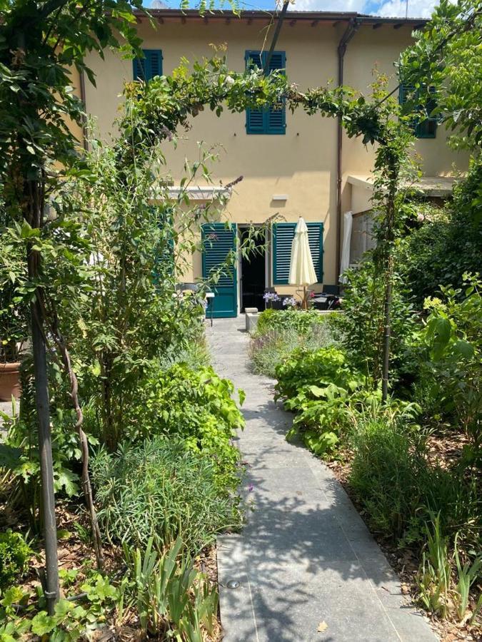Charming Apt In San Frediano Apartment Florence Ngoại thất bức ảnh