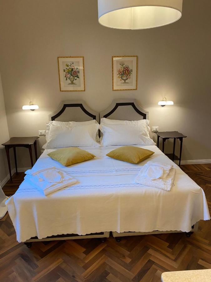 Charming Apt In San Frediano Apartment Florence Ngoại thất bức ảnh